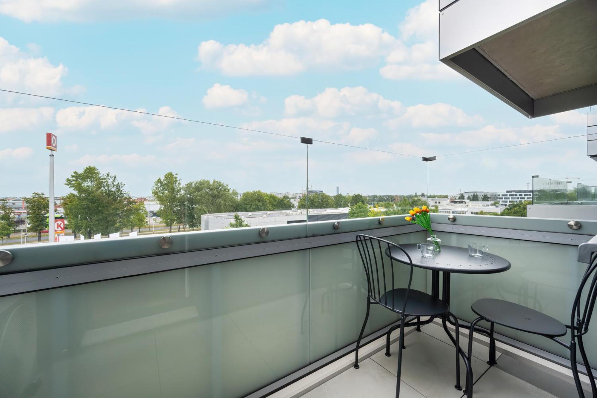 Apartamenty Zwycieska Z Klimatyzacja, Free Garage Wroclaw By Noclegi Renters Extérieur photo